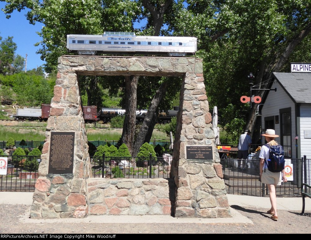 Dome Car Monument